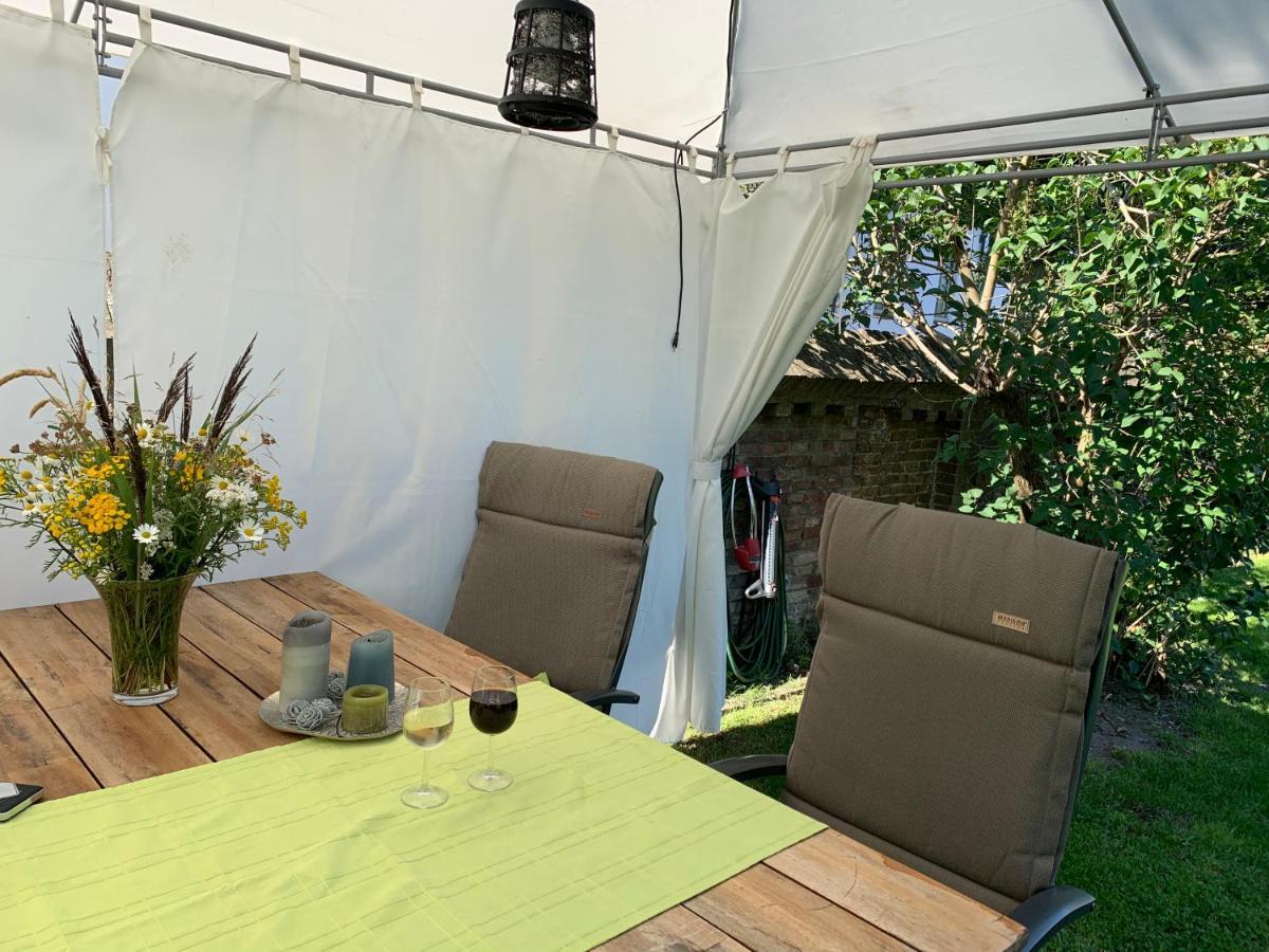 B&B 't Pakhuis Meteren Luaran gambar