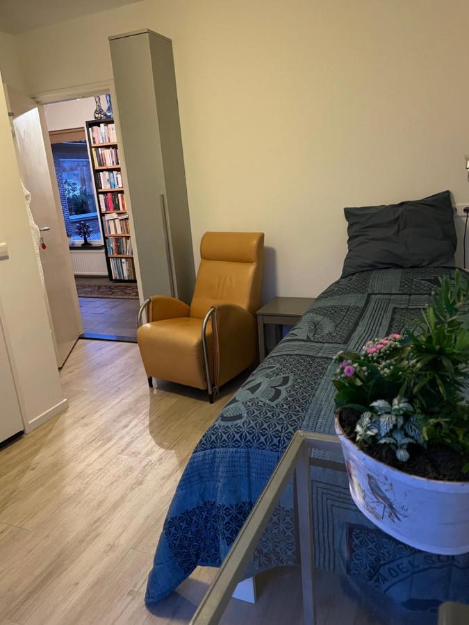 B&B 't Pakhuis Meteren Luaran gambar