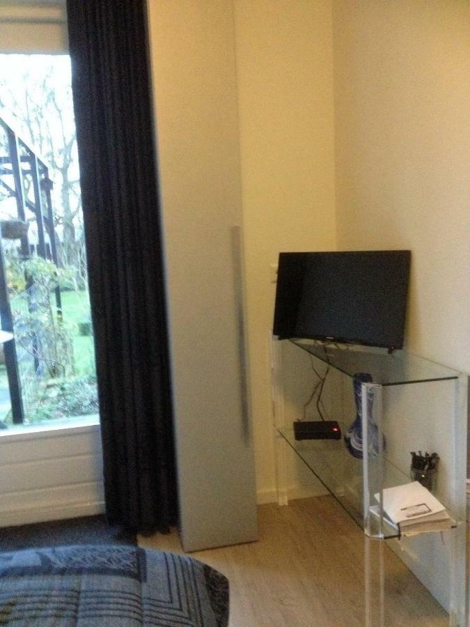 B&B 't Pakhuis Meteren Luaran gambar