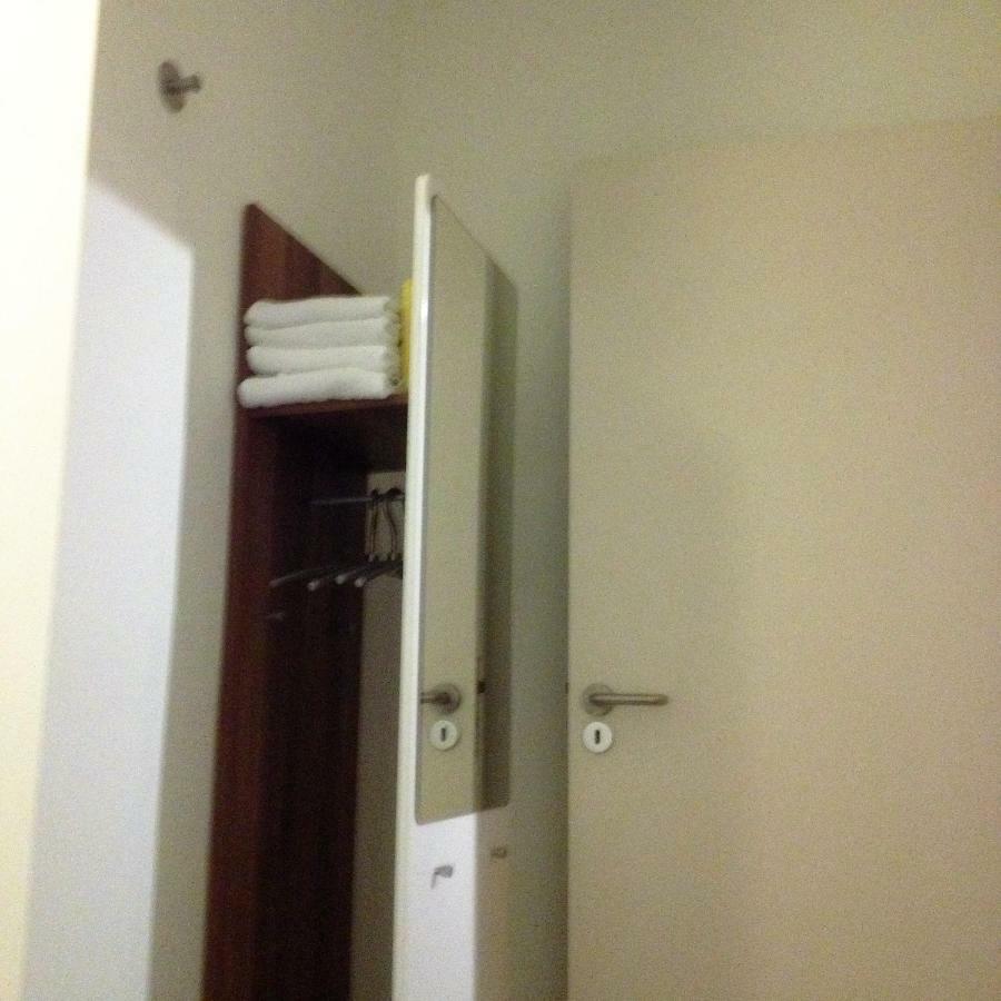 B&B 't Pakhuis Meteren Luaran gambar