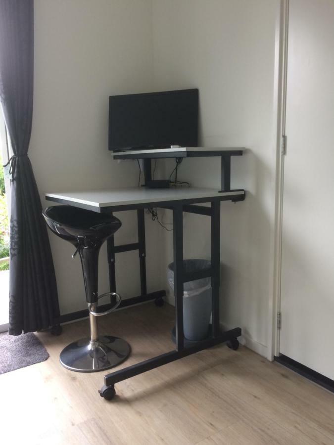 B&B 't Pakhuis Meteren Luaran gambar
